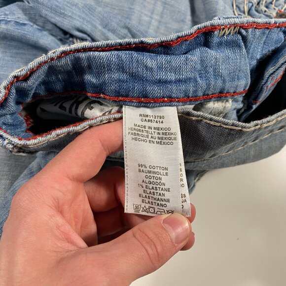 True Religion Ricky w/ Flaps Red Stitch Relaxed Straight Leg Jeans mens 38x32 - Picture 9 of 15